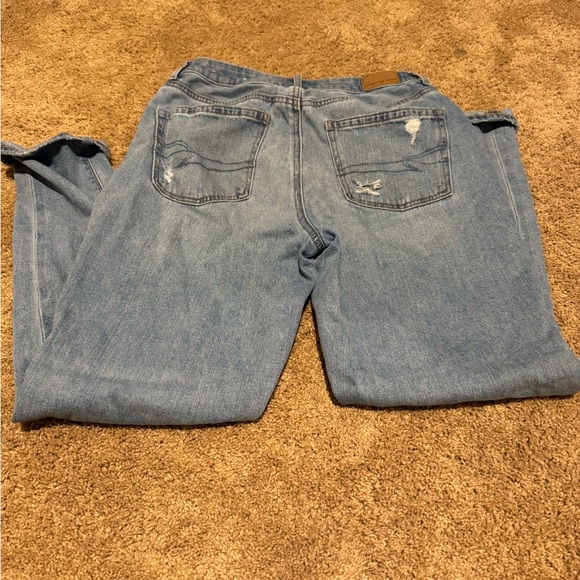 American Eagle Mom Jeans - Picture 2 of 3